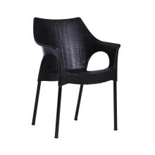 Chaise à accoudoirs en plastique de style rotin empilable moderne
